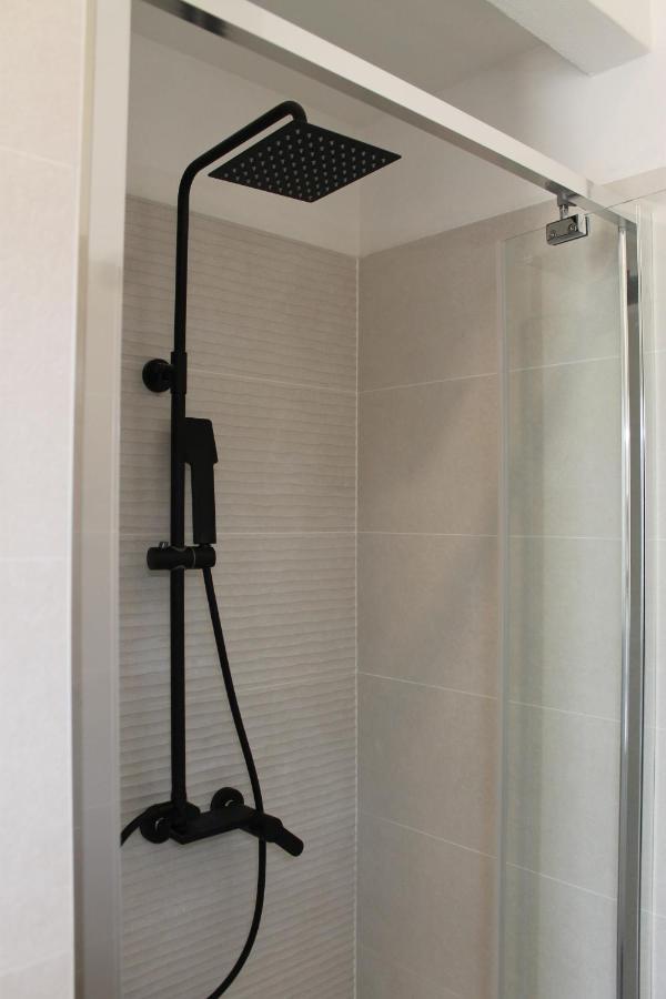 קליארי T-Rooms מראה חיצוני תמונה