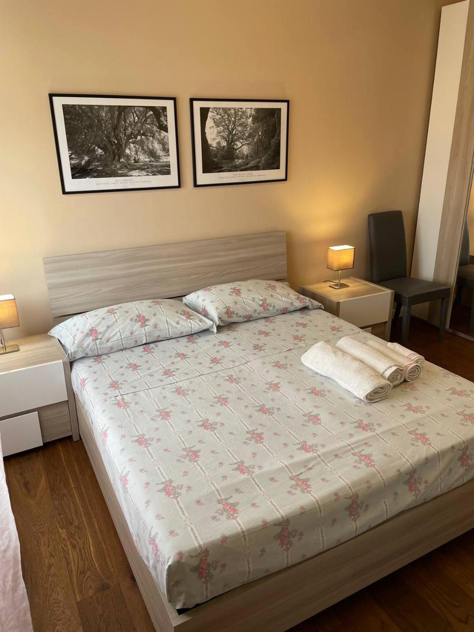 קליארי T-Rooms מראה חיצוני תמונה